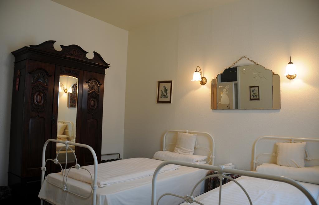 Hotel Admiral Вісбаден Номер фото